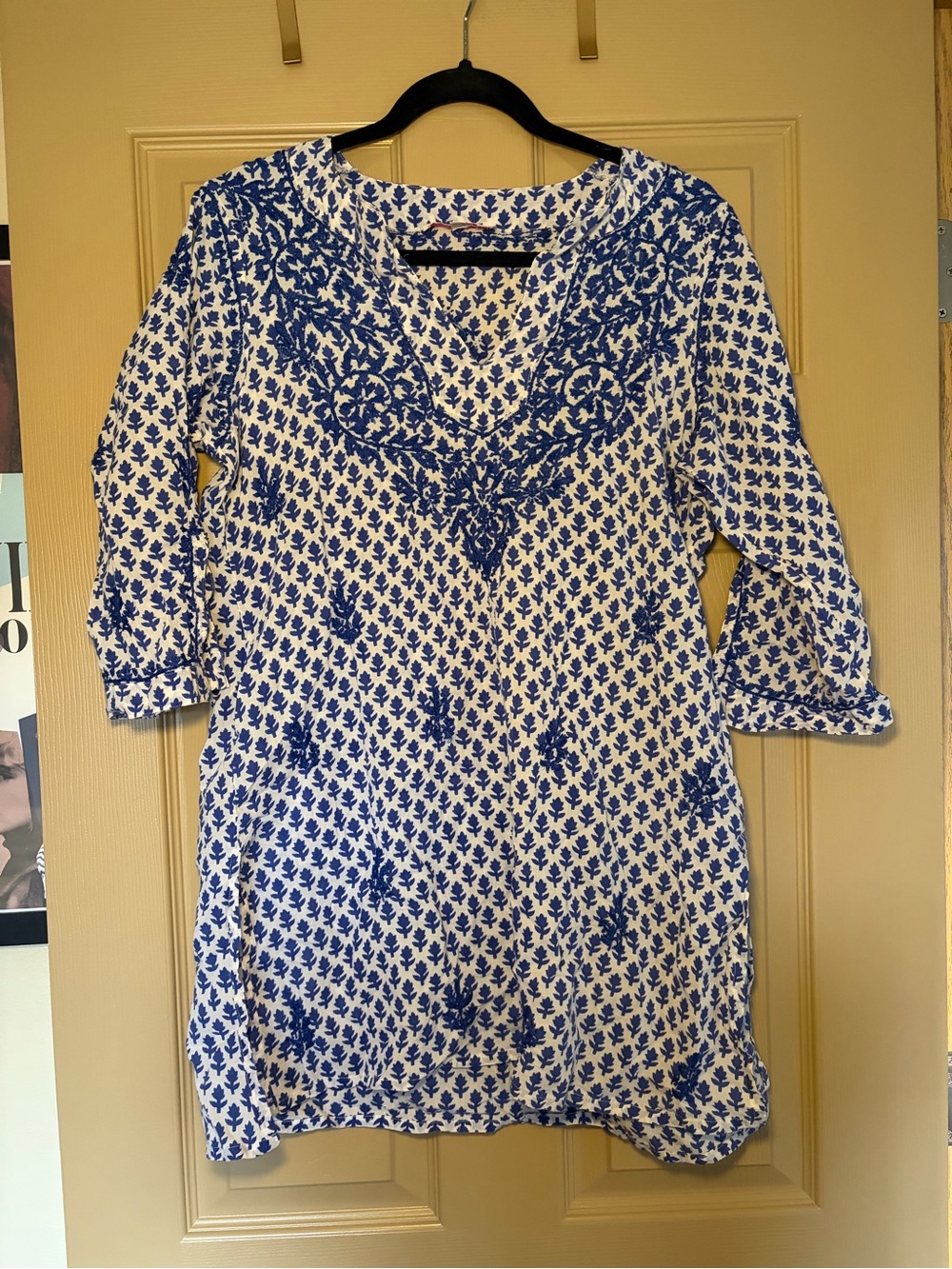 Blue & White Printed V-Neck Tunic Dress